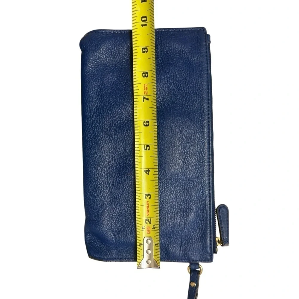 Michael kors blue leather wristlet clutch bag